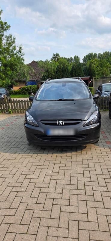 Schwarz Gebraucht 2003 Peugeot 307 Kombi | 450 € (Superpreis) - Bild 1/4