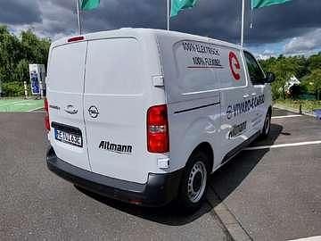 Gebraucht Opel Vivaro-e Combi 100 kW (136 PS) 2024 Kaolin weiss Van / Kleinbus