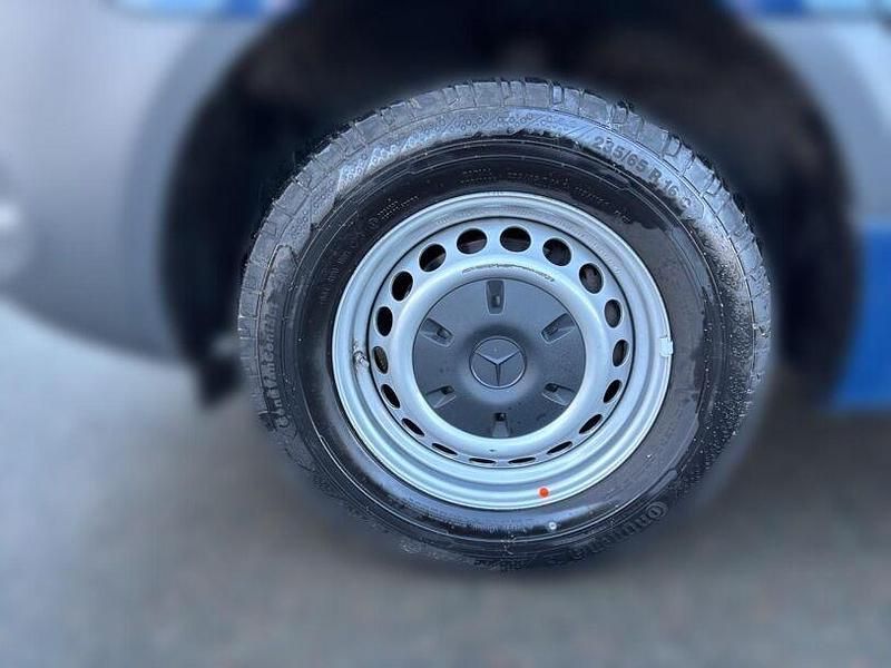 Gebraucht Mercedes Sprinter 150 PS (110 kW) 2024 Blau Van