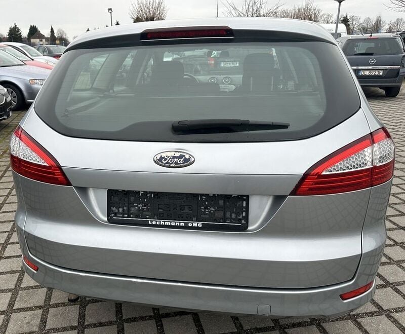 Gebraucht Ford Mondeo Trend 145 PS (106 kW) 2008 Silber Limousine