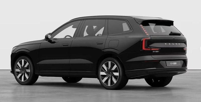 Neu Volvo EX90 Executive 300 kW (408 PS) 2025 Platinum grey SUV