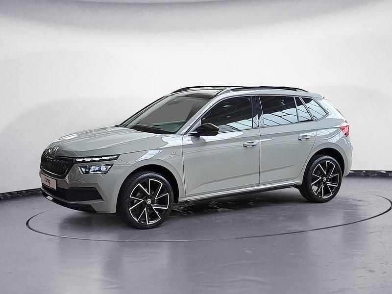 Stahlgrau Gebraucht 2021 Skoda Kamiq Monte Carlo SUV | 25.460 € (Fairer Preis) - Bild 1/4