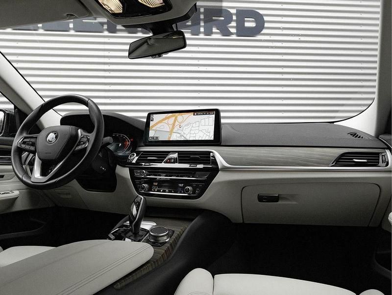 Gebraucht BMW 640 Executive 333 PS (244 kW) 2023 Sophistograu brillanteffekt me Coupé