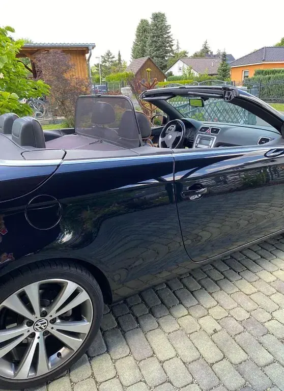 Gebraucht VW Eos Individual 200 PS (147 kW) 2009 Schwarz Cabrio