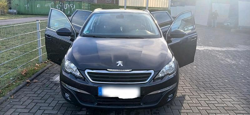 Gebraucht Peugeot 308 115 PS (84 kW) 2015 Blau Limousine
