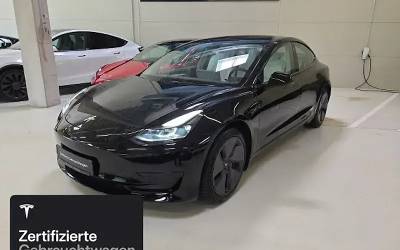 Gebraucht Tesla Model 3 RWD 205 kW (279 PS) 2021 Schwarz Limousine