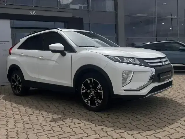 Gebraucht Mitsubishi Eclipse Cross Spirit 163 PS (119 kW) 2021 Weiß SUV
