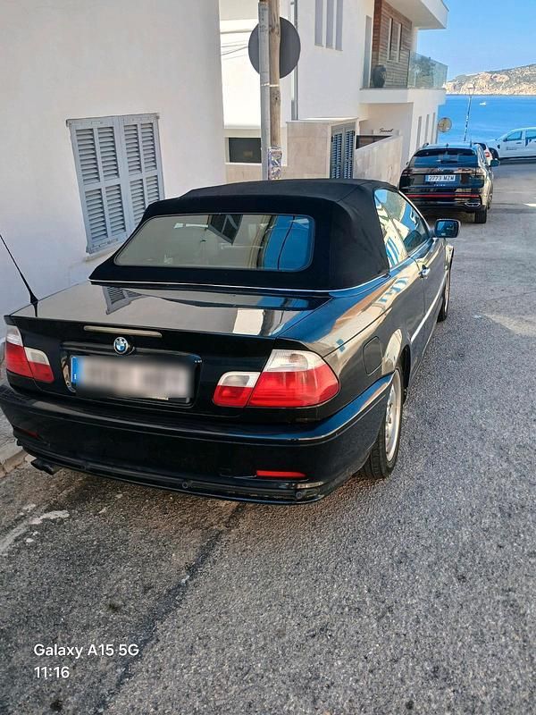 Gebraucht BMW 320 Cabriolet 170 PS (125 kW) 2003 Schwarz Cabrio