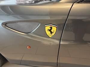 Gebraucht Ferrari FF 660 PS (485 kW) 2012 Grigio silverstone 740 Kombi