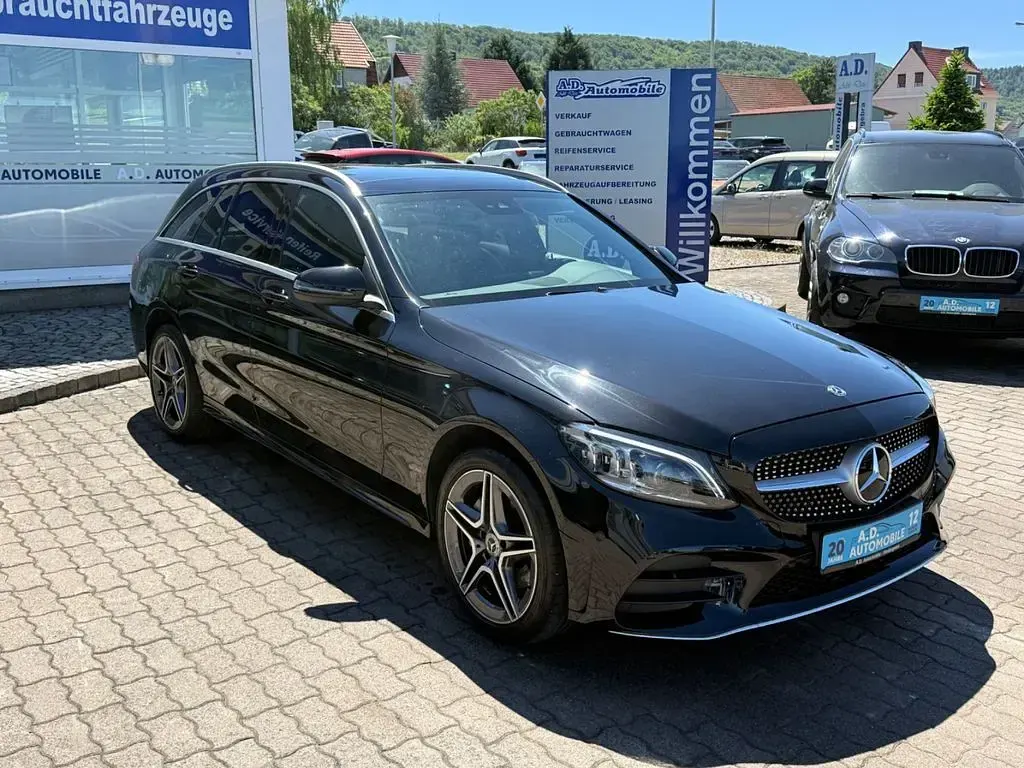 Gebraucht Mercedes C200 AMG 184 PS (135 kW) 2019 Schwarz Kombi