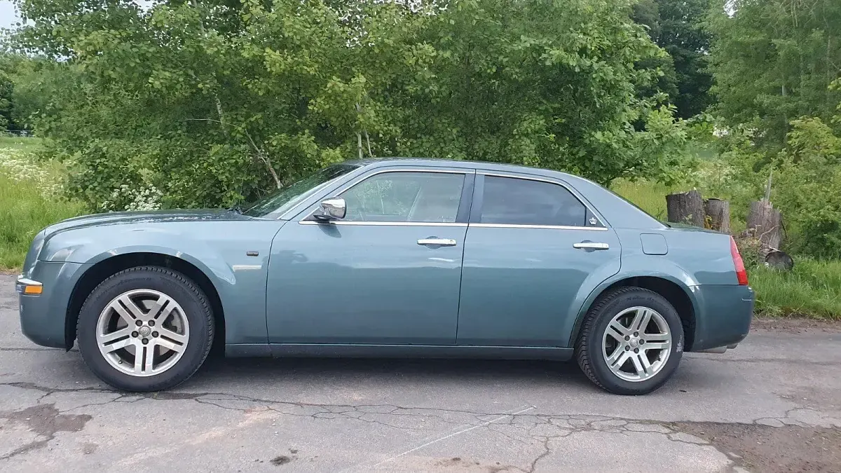 Usado Chrysler 300C 249 CV (183 kW) 2004 Berlina
