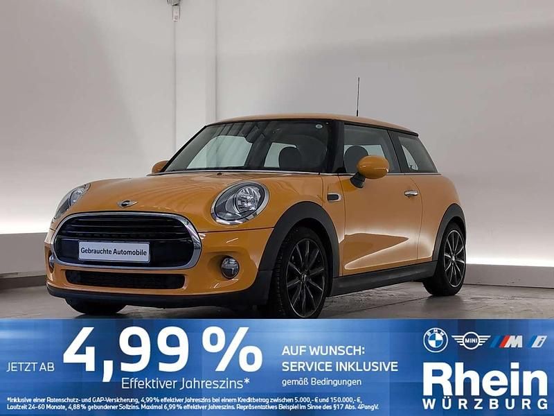 Gebraucht Mini Cooper 136 PS (100 kW) 2016 Volcanic orange Kleinwagen