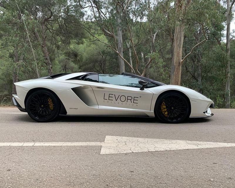 Gebraucht Lamborghini Aventador 740 PS (544 kW) 2018 Weiß Cabrio