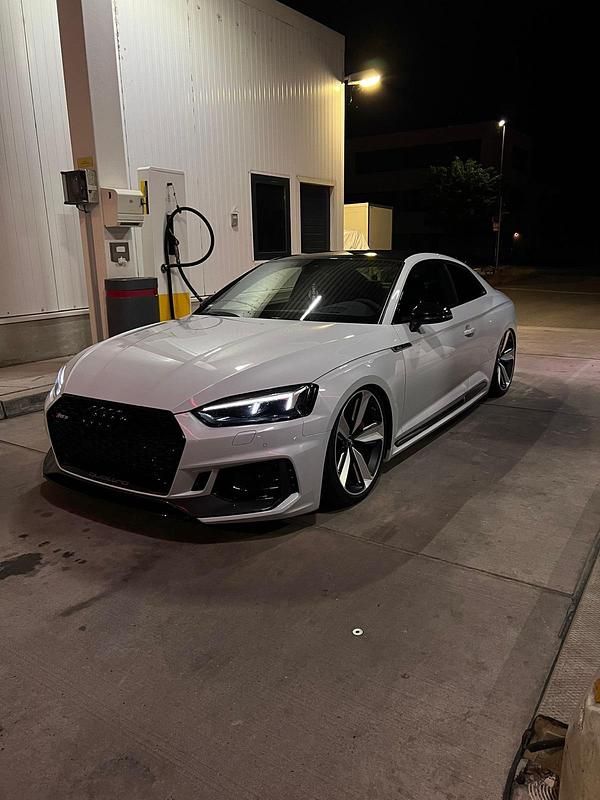 Weiß Gebraucht 2018 Audi RS5 Coupé | 46.500 € (Fairer Preis) - Bild 1/4