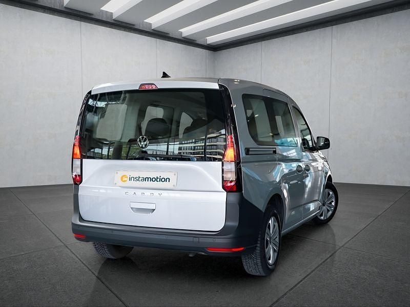 Gebraucht VW Caddy 114 PS (83 kW) 2022 Silber Van / Kleinbus
