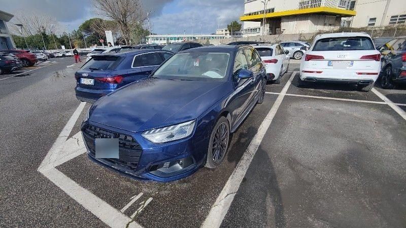 Gebraucht Audi A4 Advanced 265 PS (194 kW) 2023 Navarrablau metallic Kombi