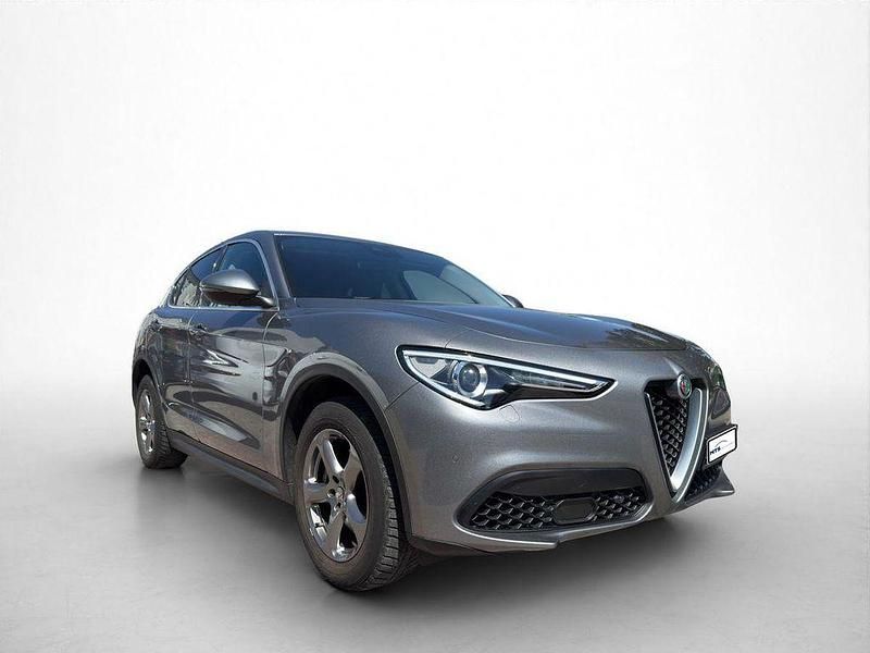 Gebraucht Alfa Romeo Stelvio 280 PS (205 kW) 2017 SUV