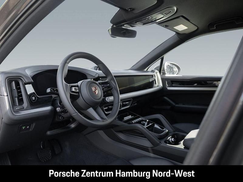 Gebraucht Porsche Cayenne 470 PS (345 kW) 2025 Grau SUV