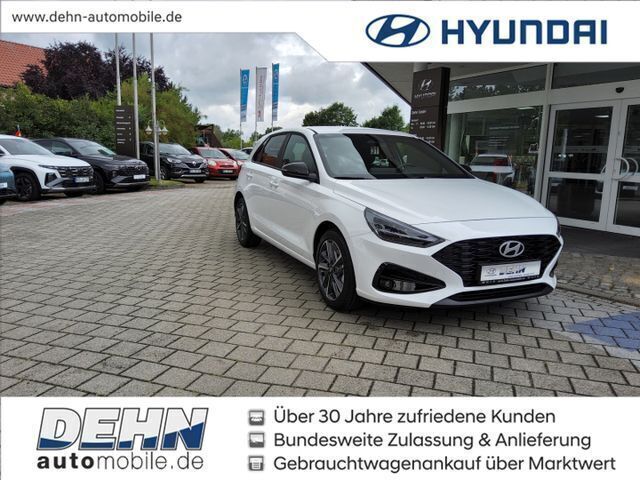Weiß Gebraucht 2024 Hyundai i30 Advantage Limousine | 24.970 € (Teuer) - Bild 1/3