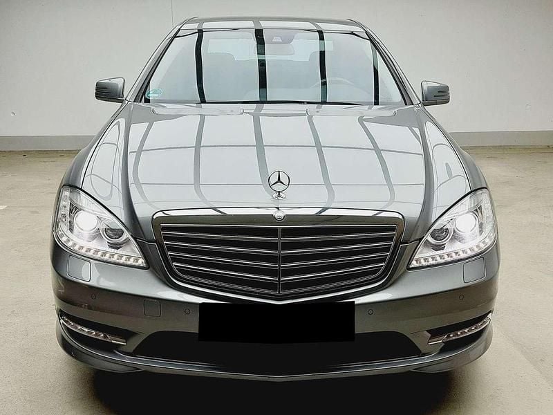 Gebraucht Mercedes S350 258 PS (189 kW) 2012 Palladiumsilber Limousine
