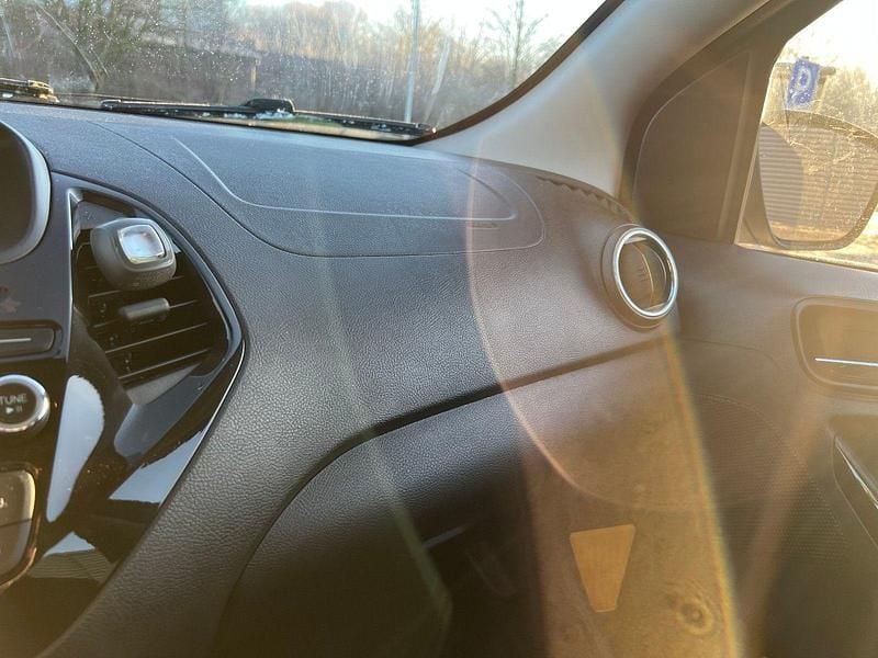 Gebraucht Ford Ka Cool & Sound Edition 86 PS (63 kW) 2018 Grau Kleinwagen