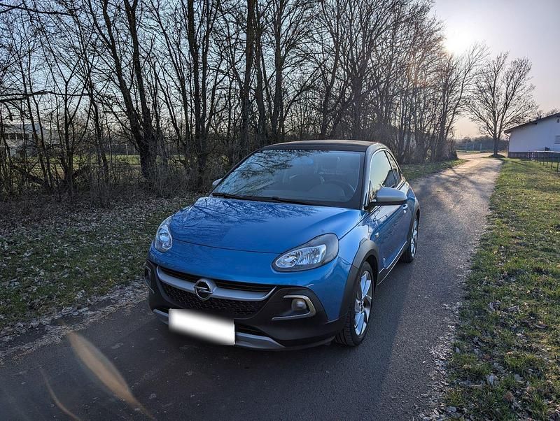 Gebraucht Opel Adam Rocks Rocks 87 PS (63 kW) 2015 Blau Kleinwagen
