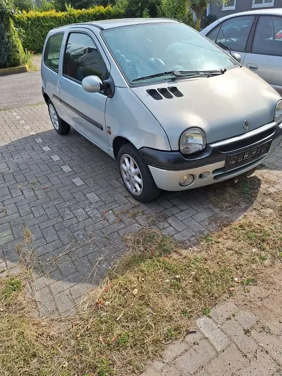 Gebraucht Renault Twingo Initiale 75 PS (55 kW) 2001 Grau Kleinwagen