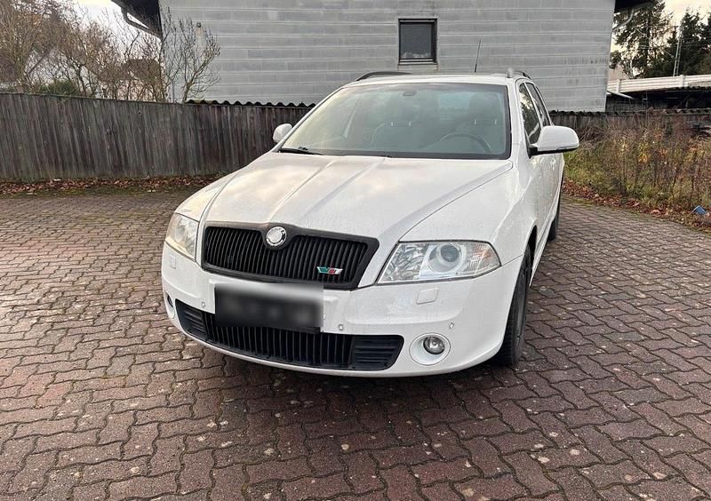 Gebraucht Skoda Octavia vRS 200 PS (147 kW) 2009 Weiß Kombi
