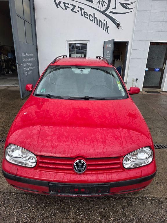 Rot Gebraucht 2005 VW Golf IV Basis Kombi | 2.000 € (Fairer Preis) - Bild 1/4