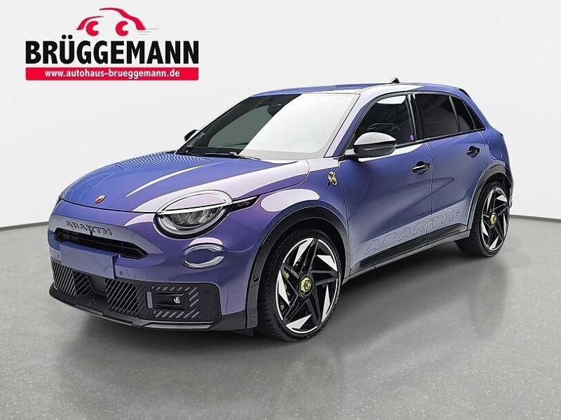 Violett Gebraucht 2025 Abarth 600e Scorpionissima SUV | 37.990 € (Superpreis) - Bild 1/4