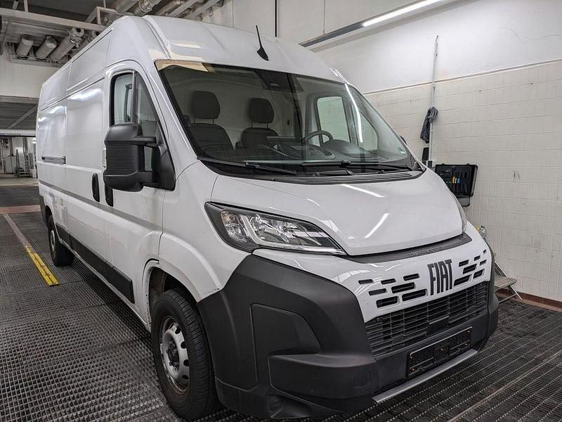 Gebraucht Fiat Ducato 140 PS (102 kW) 2024 Weiß Van