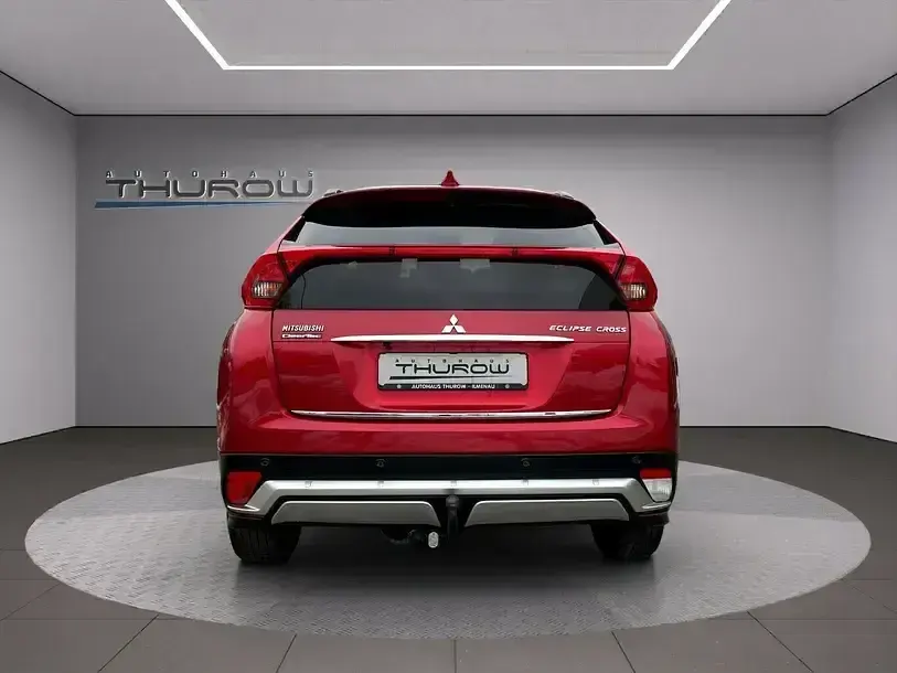 Gebraucht Mitsubishi Eclipse Cross Top 163 PS (119 kW) 2018 Dynamik rot SUV