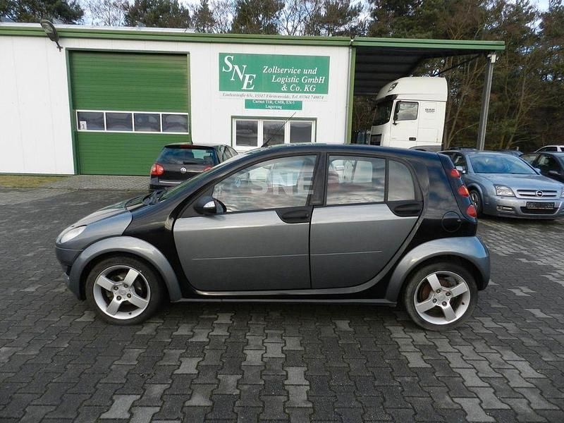 Schwarz Gebraucht 2005 Smart ForFour Basis Kleinwagen | 1.790 € (Fairer Preis) - Bild 1/4