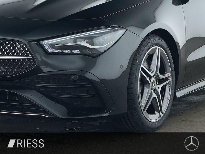 Gebraucht Mercedes CLA200 Advanced Plus 163 PS (119 kW) 2025 Metalliclack kosmosschwarz Coupé