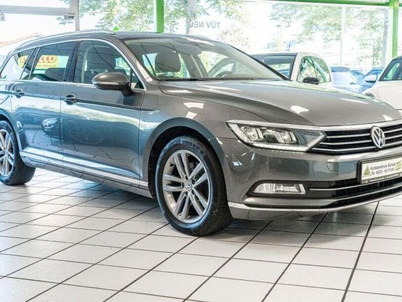 Gebraucht VW Passat Highline 150 PS (110 kW) 2017 Grau Kombi