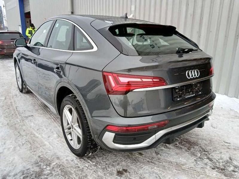 Gebraucht Audi Q5 Ambiente 217 PS (159 kW) 2022 Andere SUV