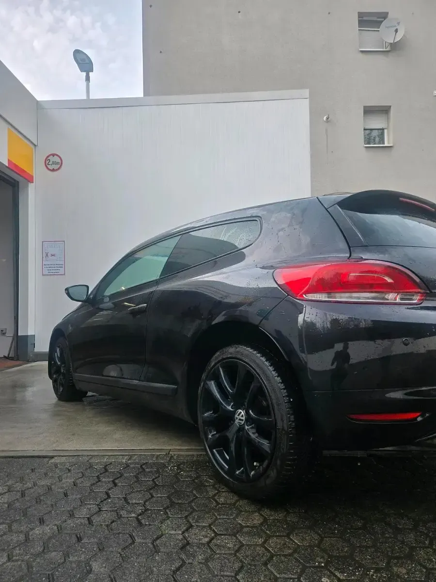 Używany VW Scirocco 130 KM (95 kW) 2010 Czarny Coupe
