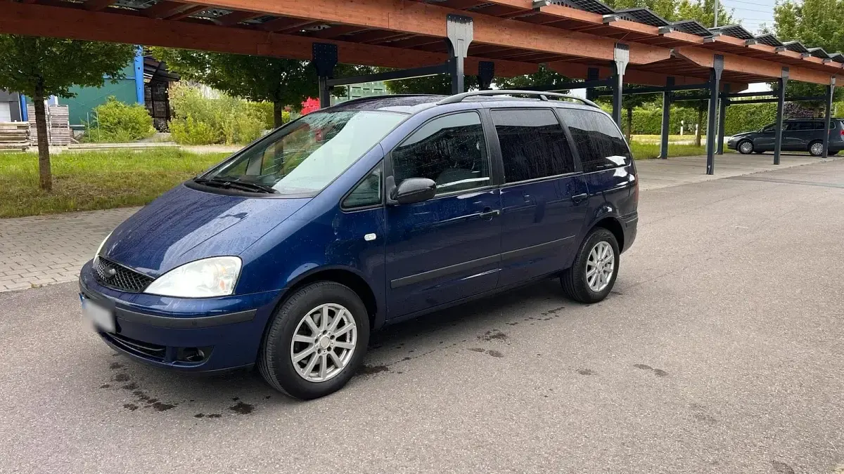 Gebraucht Ford Galaxy 115 PS (84 kW) 2005 Blau Van / Kleinbus