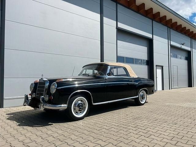 Schwarz Gebraucht 1959 Mercedes 220 Cabrio | 68.000 € - Bild 1/4