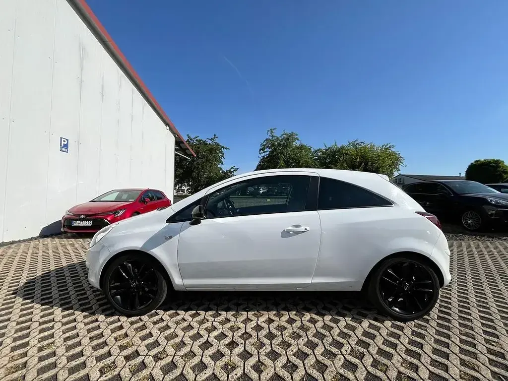 Gebraucht Opel Corsa 87 PS (63 kW) 2010 Weiß Kleinwagen