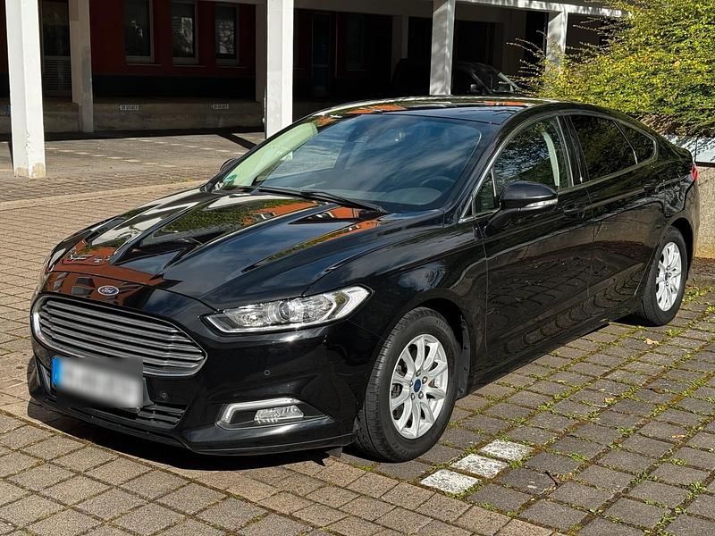 Schwarz Gebraucht 2017 Ford Mondeo Limousine | 6.500 € (Fairer Preis) - Bild 1/4
