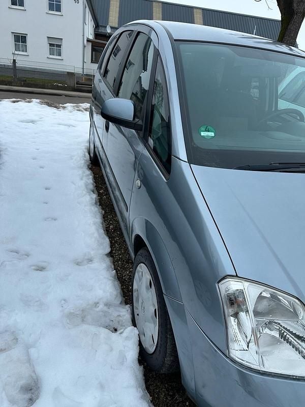 Gebraucht Opel Meriva 101 PS (74 kW) 2005 Silber Van / Kleinbus
