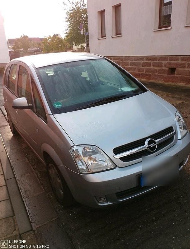 Silber Gebraucht 2005 Opel Meriva Van / Kleinbus | 1.800 € (Guter Preis) - Bild 1/4