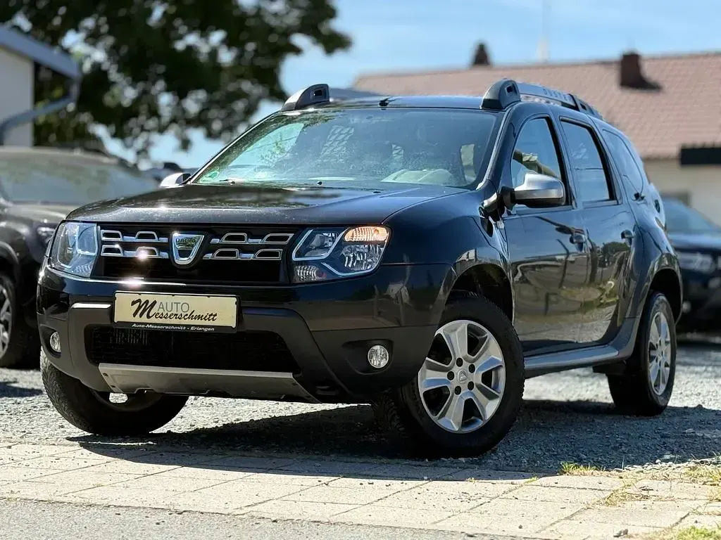 Gebraucht Dacia Duster Prestige 109 PS (80 kW) 2015 Schwarz SUV