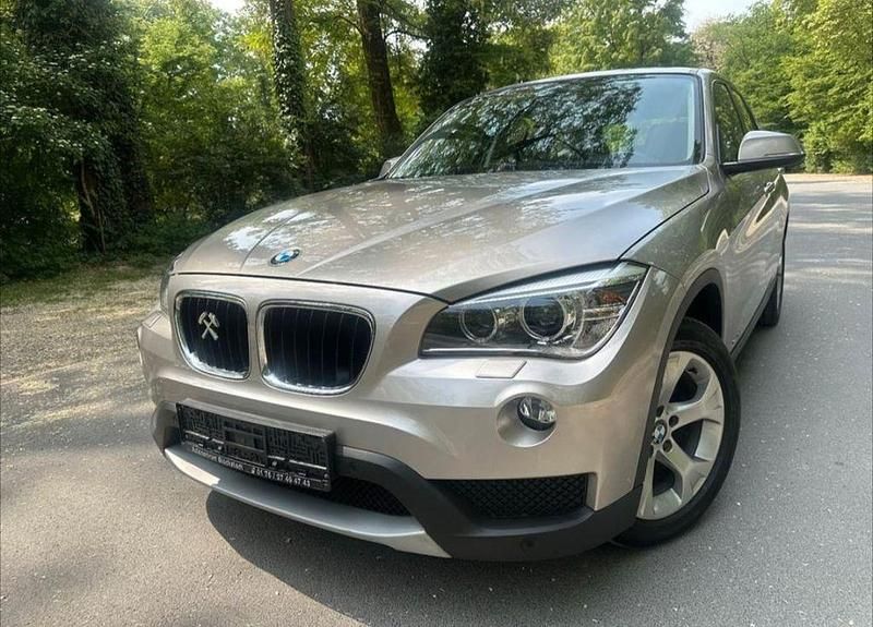 Gebraucht BMW X1 184 PS (135 kW) 2012 Silber SUV
