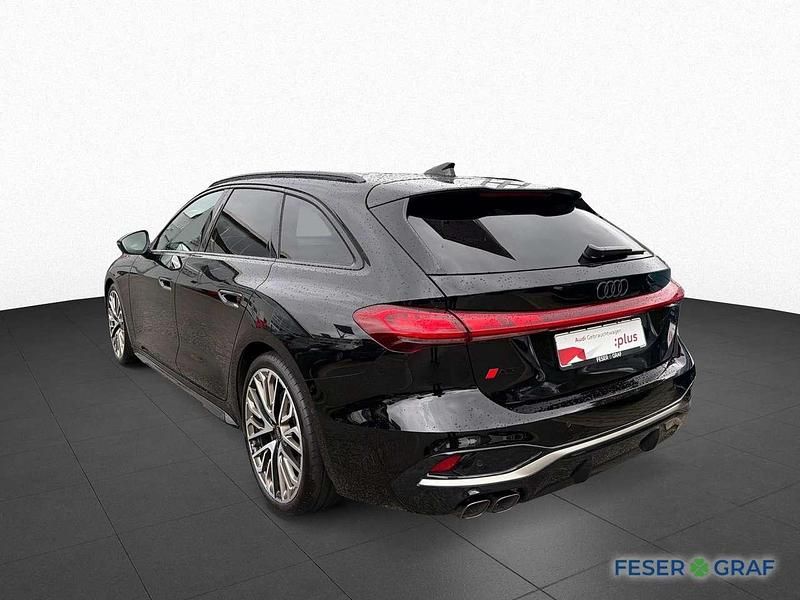 Gebraucht Audi A5 Ambiente 204 PS (150 kW) 2025 Mythosschwarz metallic Coupé