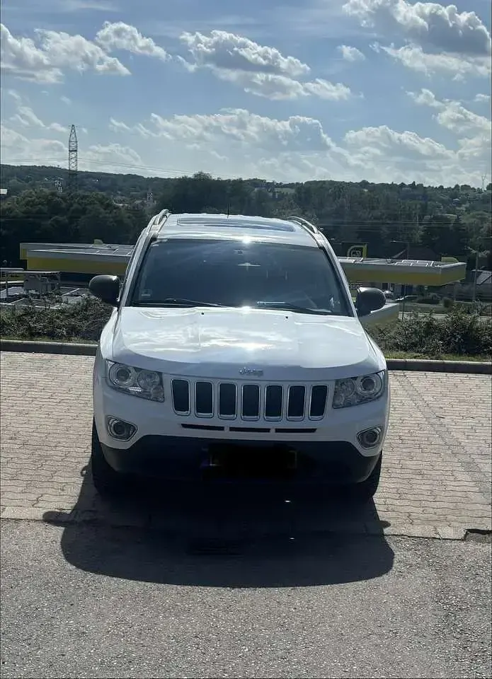 Gebraucht Jeep Compass Limited 156 PS (114 kW) 2011 Weiß SUV