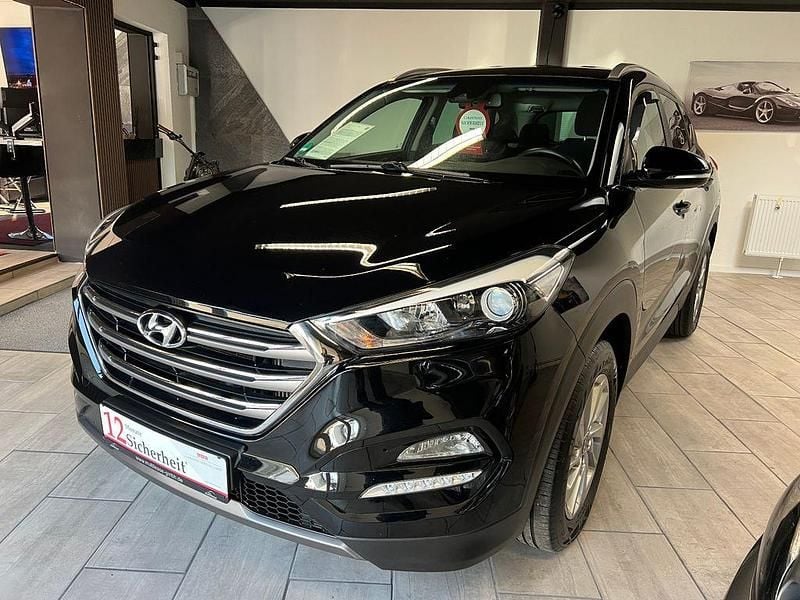 Schwarz Gebraucht 2016 Hyundai Tucson Style SUV | 11.700 € (Superpreis) - Bild 1/4