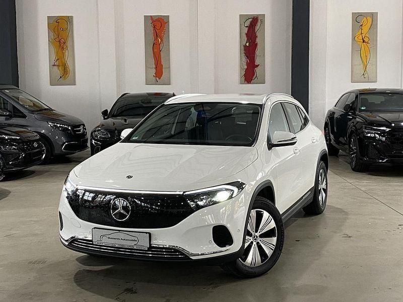 Unilack polarweiß Gebraucht 2025 Mercedes EQA250+ Advanced SUV | 39.770 € - Bild 1/4
