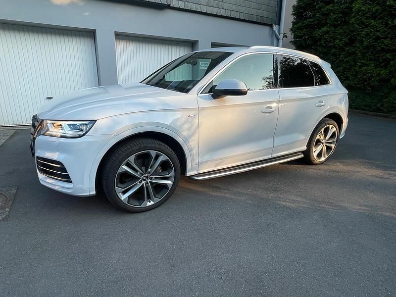Gebraucht Audi Q5 S-Line 190 PS (139 kW) 2019 Weiß SUV